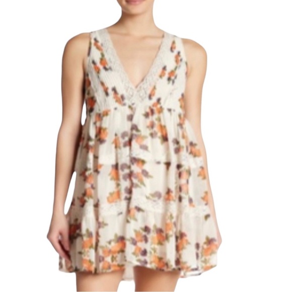 Band Of Gypsies Floral Boho Lace Trim Dress - Picture 1 of 6